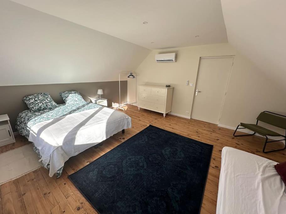 Appartement Spacieux En Centre Ville Vendôme Buitenkant foto